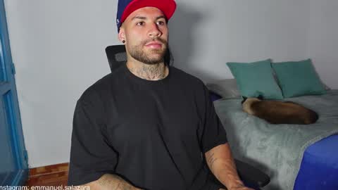 Snapshot of kite__ chatting on 12-28-24, 01:29 kite__ online show from 12-28-24, 01:29