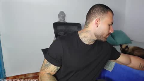 Snapshot of kite__ chatting on 12-29-24, 01:28 kite__ online show from 12-29-24, 01:28