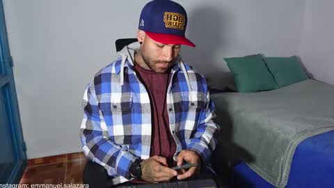 Snapshot of kite__ chatting on 01-23-25, 11:37 kite__ online show from 01-23-25, 11:37