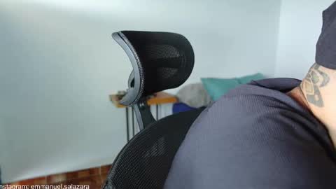 Snapshot of kite__ chatting on 01-28-25, 05:14 kite__ online show from 01-28-25, 05:14