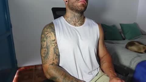 Snapshot of kite__ chatting on 01-31-25, 02:39 kite__ online show from 01-31-25, 02:39