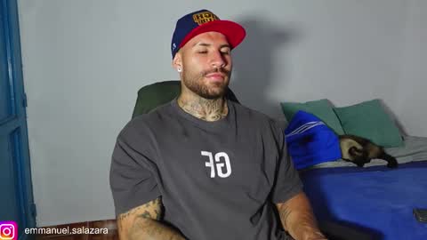 Snapshot of kite__ chatting on 02-18-25, 12:48 kite__ online show from 02-18-25, 12:48