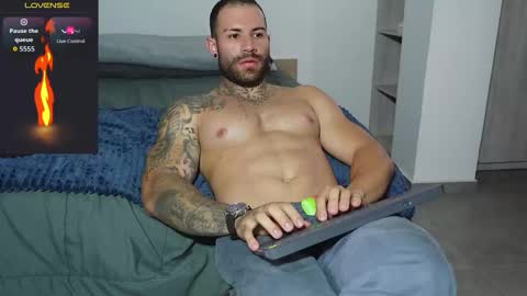 Snapshot of kite__ chatting on 10-02-25, 05:53 kite__ online show from 10-02-25, 05:53