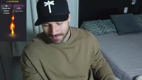 Snapshot of kite__ chatting on 02-09-26, 01:20 kite__ online show from 02-09-26, 01:20