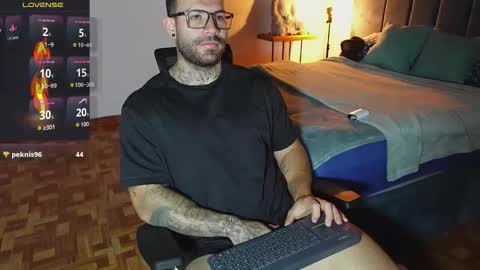 Snapshot of kite__ chatting on 02-17-26, 02:13 kite__ online show from 02-17-26, 02:13