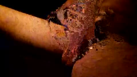 Kitkat loco online show from 11-22-25, 01:04