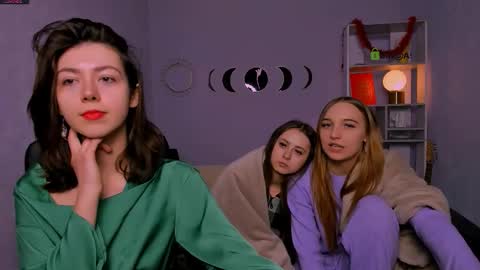 kitniss online show from 02-02-26, 01:32