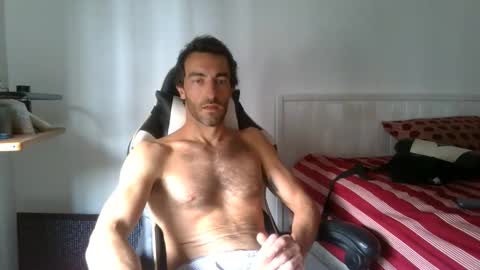 Steve Cocks online show from 02-05-26, 01:05