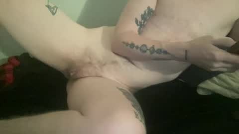 Snapshot of kitrose3 chatting on 10-21-25, 11:27 Kit online show from 10-21-25, 11:27