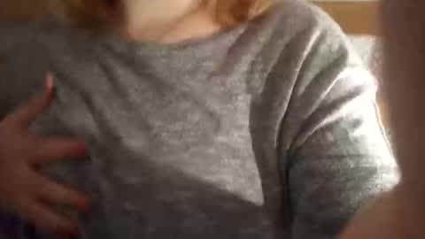 Snapshot of kitsuneniki chatting on 02-25-26, 05:55 kitsuneniki online show from 02-25-26, 05:55