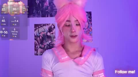 Snapshot of kitsuneplay_ chatting on 02-28-26, 06:31 Salvatore online show from 02-28-26, 06:31