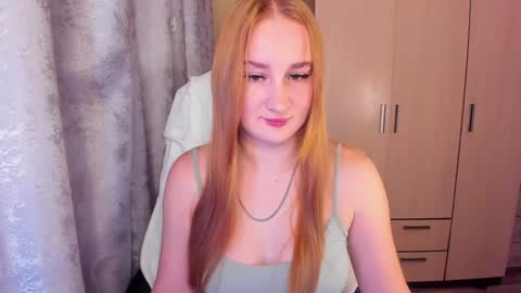 kitten_sun online show from 01-12-25, 02:14