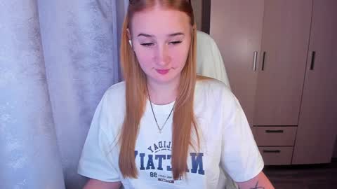 kitten_sun online show from 01-20-25, 09:24