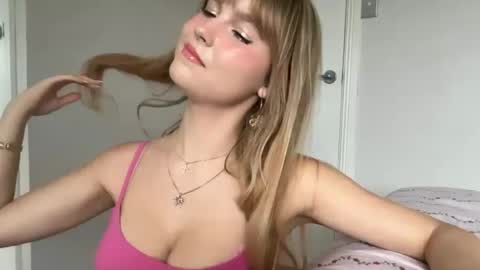 kittengirlxo online show from 07-05-26, 04:41