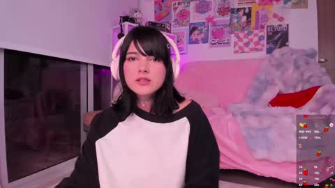      online show from 02-18-25, 02:59