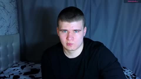 Snapshot of kittenmur chatting on 01-13-25, 02:53 Vlad online show from 01-13-25, 02:53