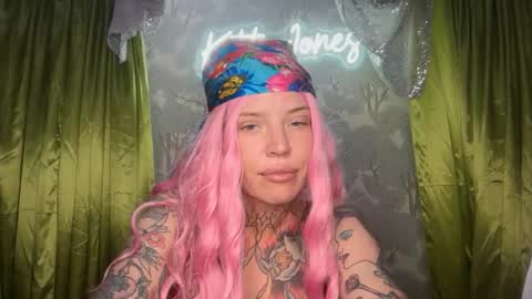 kittjones33 online show from 05-08-26, 04:23