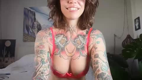kittjones33 online show from 05-11-26, 05:10