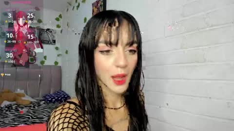 Snapshot of kitty__black__ chatting on 05-05-26, 08:28 KITTY online show from 05-05-26, 08:28