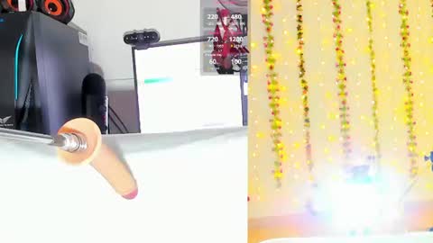 Snapshot of kitty__rosse__ chatting on 06-14-26, 10:06 Kitty online show from 06-14-26, 10:06