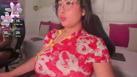 Snapshot of kitty__rouse chatting on 06-10-26, 07:07 Kitty online show from 06-10-26, 07:07