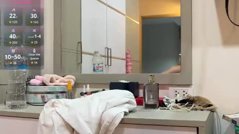 AmelleJace online show from 05-07-26, 01:27