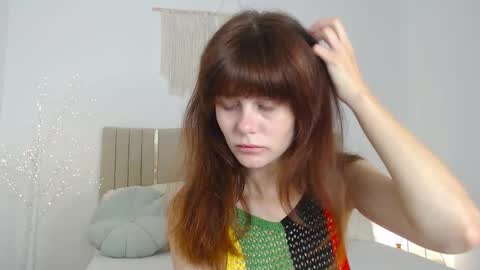 Snapshot of kitty_ange1l chatting on 09-17-25, 05:20 kitty_ange1l online show from 09-17-25, 05:20
