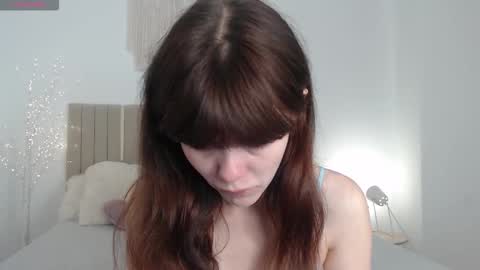 Snapshot of kitty_ange1l chatting on 09-26-25, 06:06 kitty_ange1l online show from 09-26-25, 06:06