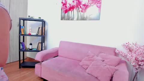 kitty_f00x online show from 05-31-26, 07:15