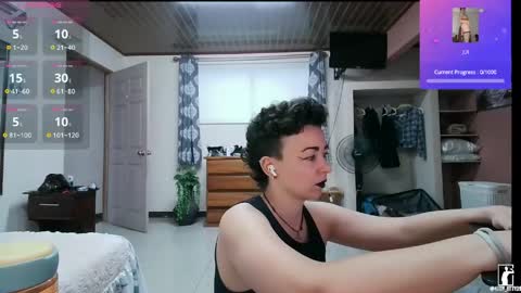Snapshot of kitty_fitty29 chatting on 05-17-26, 11:34 kitty_fitty29 online show from 05-17-26, 11:34