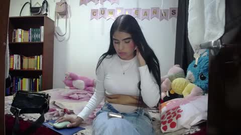 kitty_naugthy__ online show from 08-06-26, 03:08