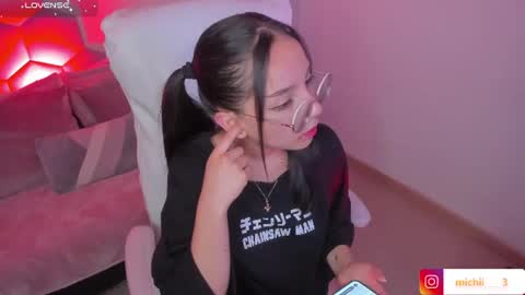 Snapshot of kitty_patitas_suavess chatting on 06-11-26, 02:53 Kitty online show from 06-11-26, 02:53