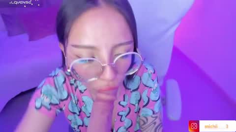 Snapshot of kitty_patitas_suavess chatting on 07-17-26, 02:29 Kitty online show from 07-17-26, 02:29