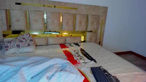 Kitty Rave online show from 01-16-26, 03:21