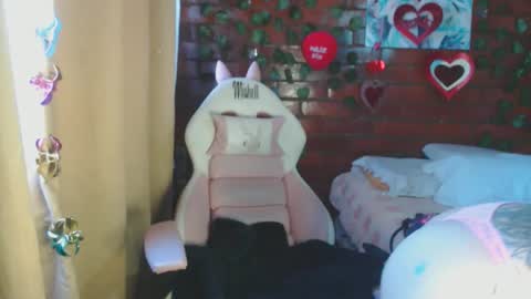 Daniela Ferreira online show from 02-27-26, 12:05