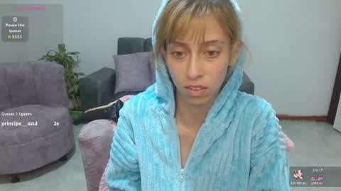 Aleja online show from 06-08-26, 01:28