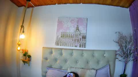 K I T T Y   online show from 02-01-26, 07:23