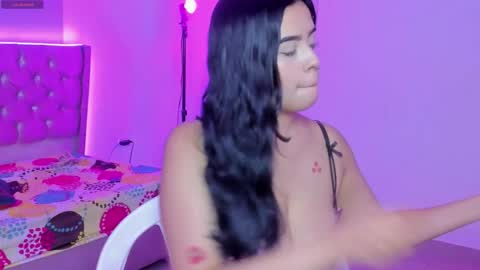 kitty_violet11 online show from 02-15-26, 09:22