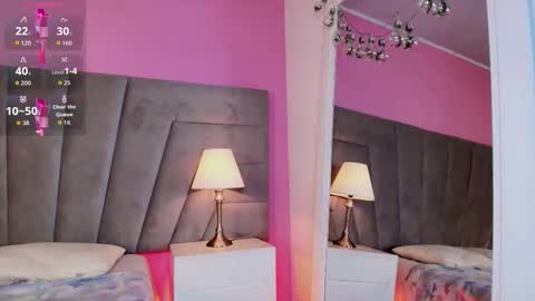 Kitty online show from 11-25-25, 12:38