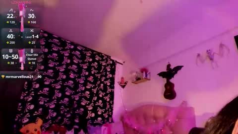 Kitty Goth  online show from 11-20-25, 09:58