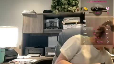 Snapshot of kittykattlove2 chatting on 07-10-26, 02:41 kittykattlove2 online show from 07-10-26, 02:41