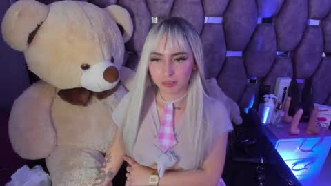 Snapshot of kittylovely__ chatting on 03-07-25, 08:02 kittylovely online show from 03-07-25, 08:02