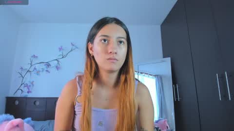 Snapshot of kittyrush_ chatting on 05-04-26, 10:17 kitty online show from 05-04-26, 10:17
