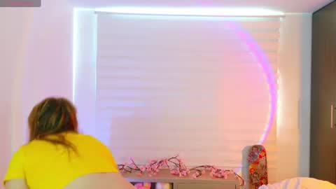  K I T T  Y  online show from 06-28-26, 02:01
