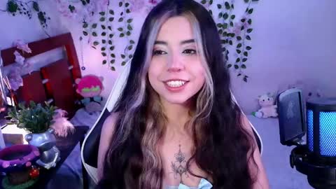 Kittyuwu  online show from 03-28-26, 12:54