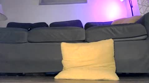 Snapshot of kittyymaze chatting on 06-27-26, 01:54 Kittyymaze online show from 06-27-26, 01:54