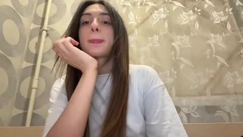 Emma online show from 05-21-26, 11:56