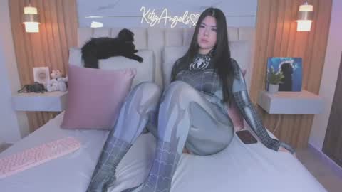 Snapshot of kity_angelss chatting on 08-05-26, 01:30 Angel Independent Model online show from 08-05-26, 01:30