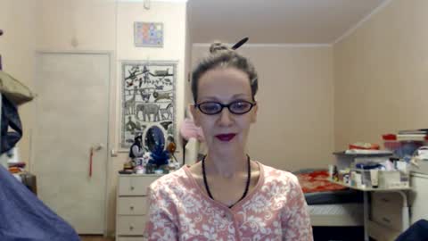 KiuminBerry online show from 12-26-24, 05:40