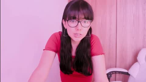 Snapshot of kiwi____ chatting on 04-10-26, 07:29 Little piece of fruit online show from 04-10-26, 07:29